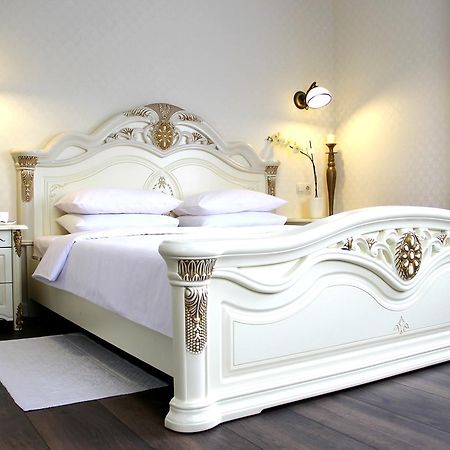 Lebediny Guest House Brest Exterior foto